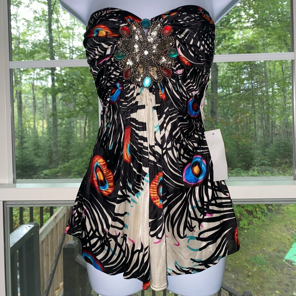 Sky peacock embellished top M